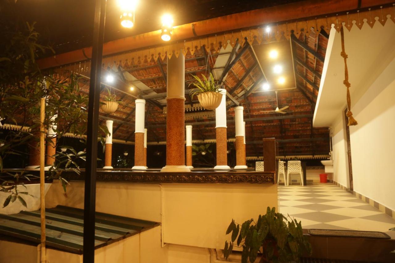 Mi Casa Tu Casa Homestay Kochi Exterior photo